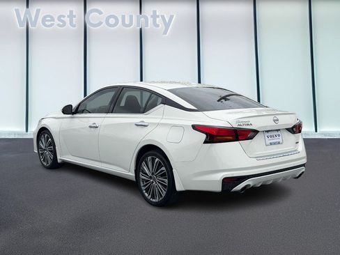 Used 2023 Nissan Altima 2.5 SL AWD/4WD image 7