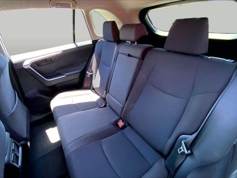 Used 2025 Toyota RAV4 LE AWD/4WD image 20