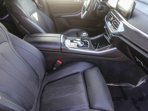 Used 2023 BMW X5 M50i w/ Executive Package image 18