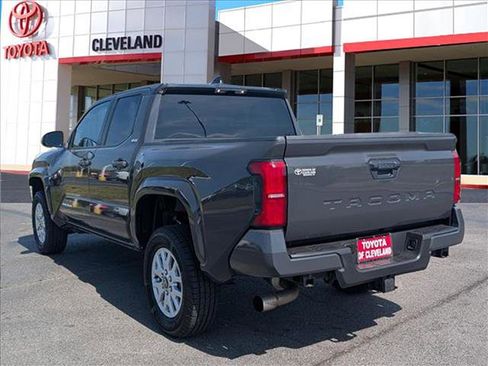 Used 2024 Toyota Tacoma SR5 RWD image 5