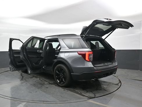 Used 2023 Ford Explorer ST-Line w/ Class IV Trailer Tow Package AWD/4WD image 51