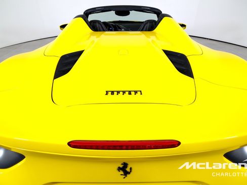 Used 2017 Ferrari 488 Spider RWD image 27
