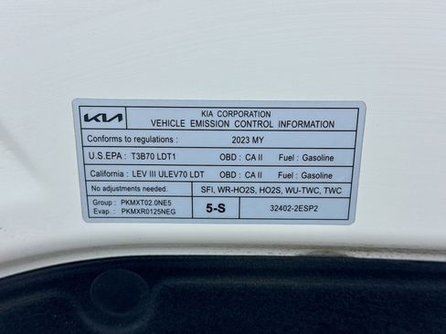 Used 2023 Kia Seltos EX image 21