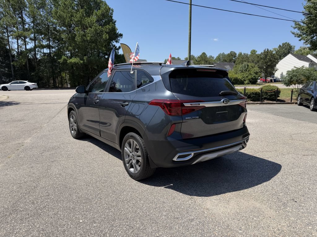 Used 2021 Kia Seltos S AWD/4WD image 8