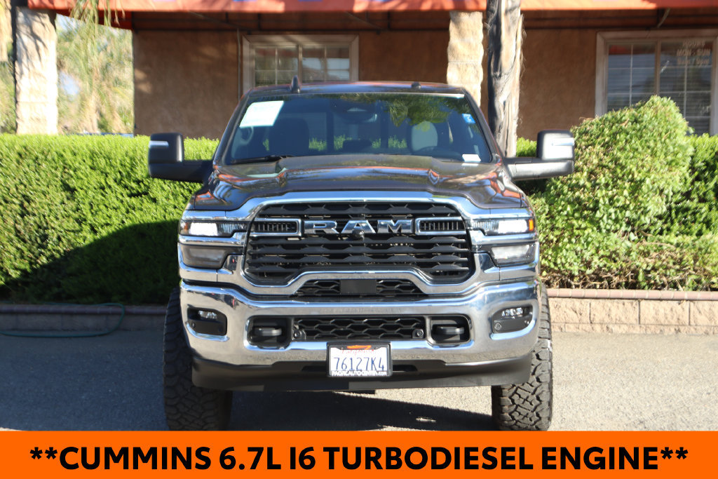 Used 2025 RAM 2500 Tradesman AWD/4WD image 3