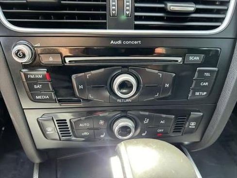 Used 2014 Audi A4 2.0T Premium w/ Cold Weather Package image 17