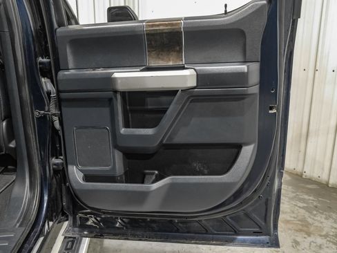 Used 2022 Ford F350 Lariat w/ Lariat Ultimate Package AWD/4WD image 47
