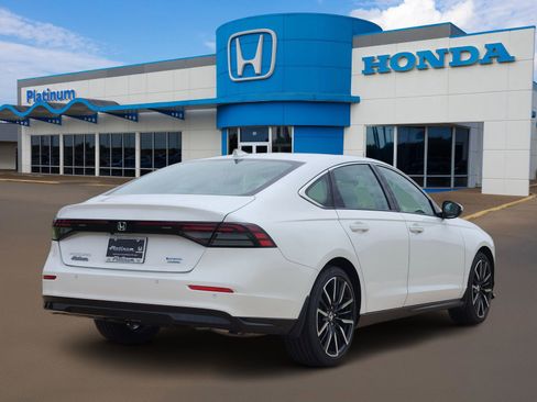 New 2026 Honda Accord Touring image 4
