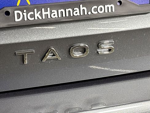 New 2025 Volkswagen Taos SE image 24