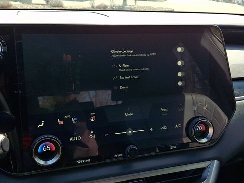 Used 2023 Lexus RX 350 Premium w/ Accessory Package image 16