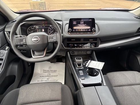 Certified 2026 Nissan Rogue SV image 12