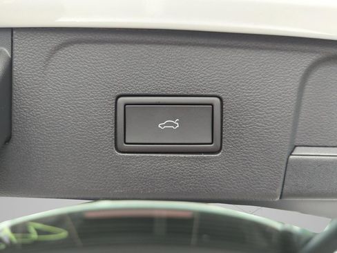 New 2026 Volkswagen Atlas SEL Premium R-Line image 41