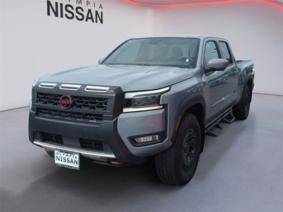 New 2025 Nissan Frontier PRO-4X w/ Pro Convenience Package
