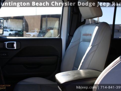Used 2021 Jeep Gladiator Mojave image 30