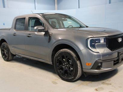 New 2025 Ford Maverick Lobo