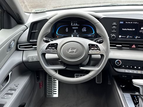 New 2026 Hyundai Elantra Sport image 23