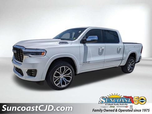 Certified 2025 RAM 1500 Tungsten AWD/4WD image 1