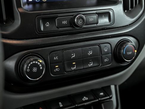 Used 2021 Chevrolet Colorado W/T w/ Custom Special Edition image 27