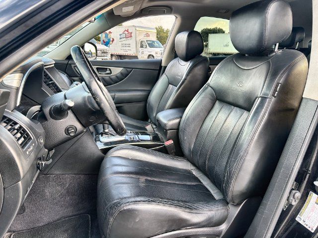 Used 2014 INFINITI QX70 2WD w/ Premium Package image 11