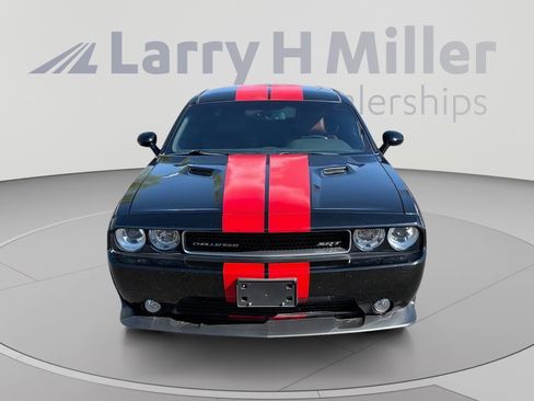 Used 2013 Dodge Challenger SRT8 w/ Harman Kardon Audio Group RWD image 5