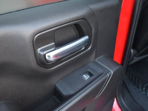 Used 2023 Chevrolet Silverado 1500 Custom image 50