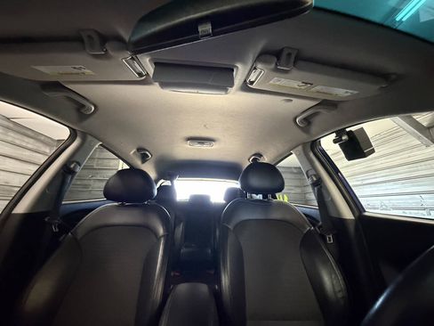 Used 2010 Hyundai Tucson GLS w/ Popular Equipment Pkg 2 FWD image 31