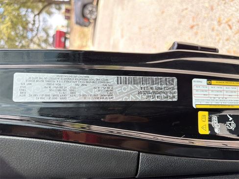 Used 2023 Jeep Wrangler Sport S image 36