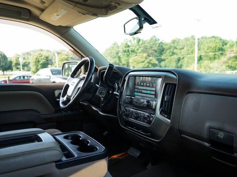 Used 2018 Chevrolet Silverado 1500 LT w/ All Star Edition RWD image 14