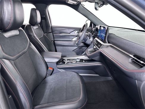 Used 2025 Ford Explorer ST w/ Sun And Sound Package image 29