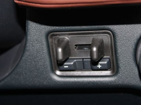 New 2026 Lincoln Navigator L Reserve image 46