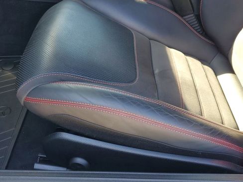 Used 2017 Mercedes-Benz SLC 43 AMG image 16