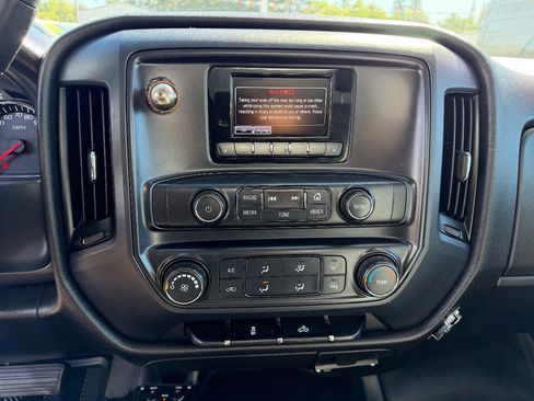 Used 2015 Chevrolet Silverado 2500 W/T w/ WT Fleet Convenience Package AWD/4WD image 22
