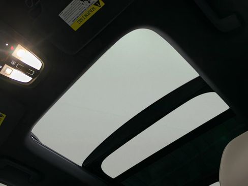 New 2026 Volvo XC90 B5 Plus w/ Protection Package Premier image 27