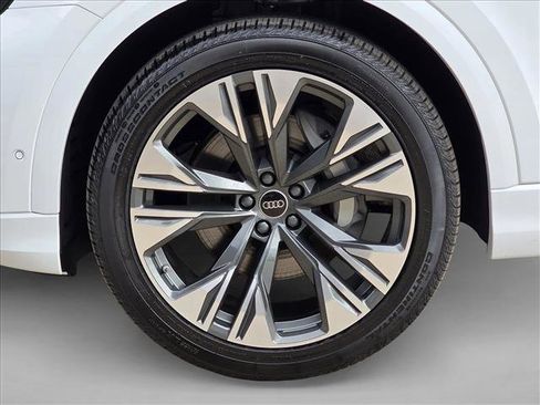 New 2026 Audi Q8 Premium Plus image 9