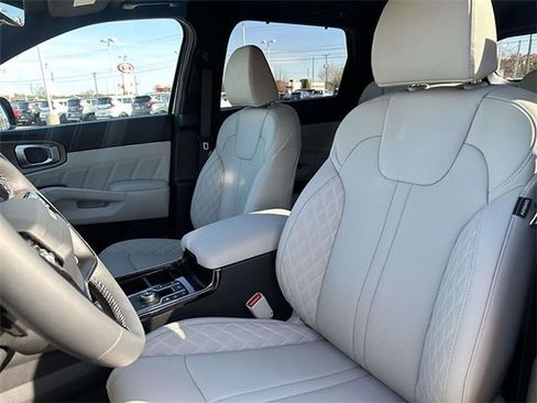New 2026 Kia Sorento SX Prestige image 6