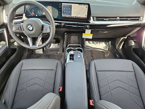New 2026 BMW X1 xDrive28i w/ Technology Package AWD/4WD image 15