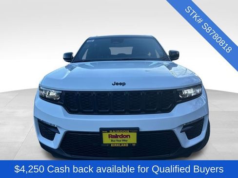 New 2025 Jeep Grand Cherokee Limited image 2