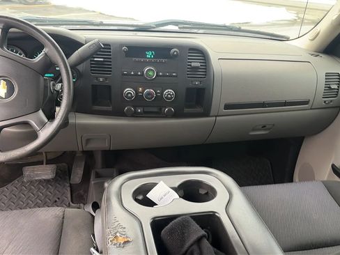 Used 2010 Chevrolet Silverado 1500 W/T image 34