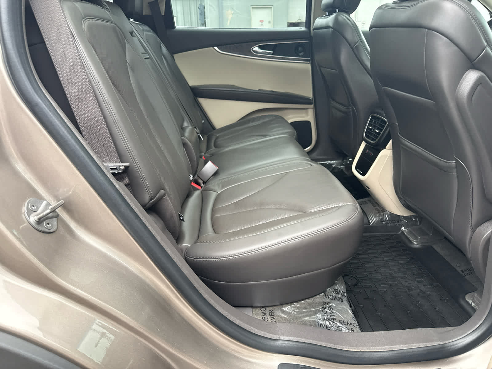Used 2020 Lincoln Nautilus Reserve AWD/4WD image 14