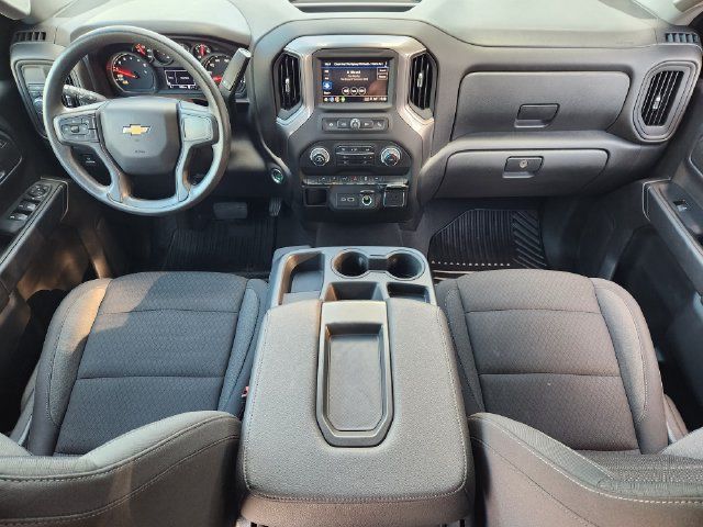 Used 2026 Chevrolet Silverado 1500 Custom w/ Turbomax Blackout Package RWD image 26