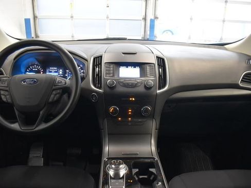 Used 2019 Ford Edge SE AWD/4WD image 5