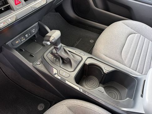 Used 2025 Kia K4 EX FWD image 25