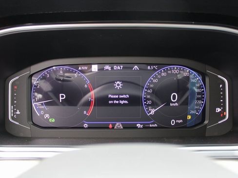 New 2026 Volkswagen Taos SEL AWD/4WD image 12