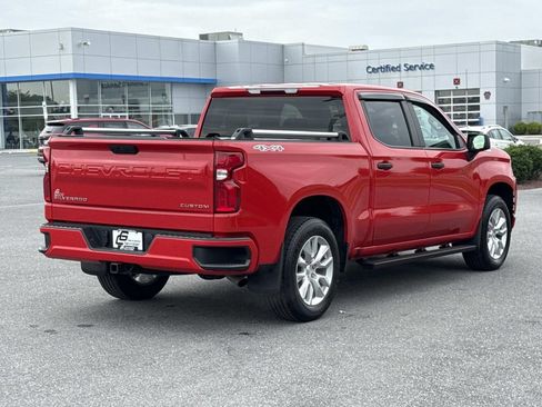 Used 2022 Chevrolet Silverado 1500 Custom w/ Safety Confidence Package AWD/4WD image 25