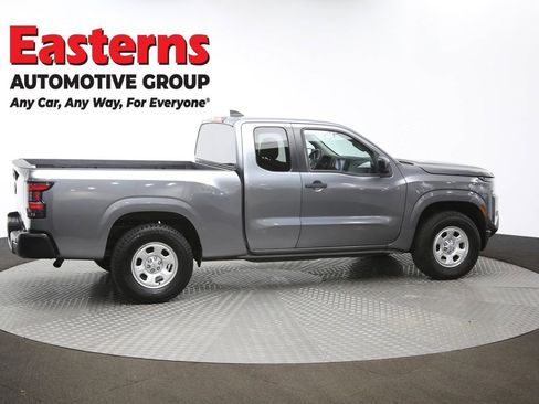 Used 2022 Nissan Frontier S image 42