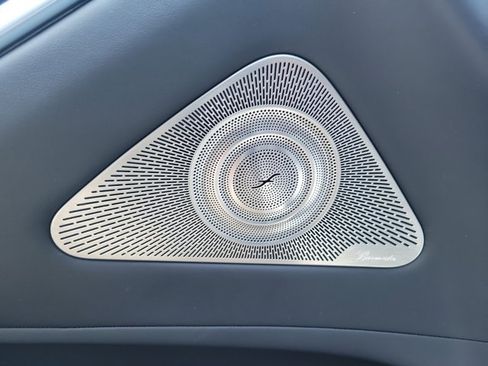 Used 2023 Mercedes-Benz S 500 4MATIC image 25