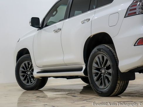 Used 2020 Lexus GX 460 Premium image 11