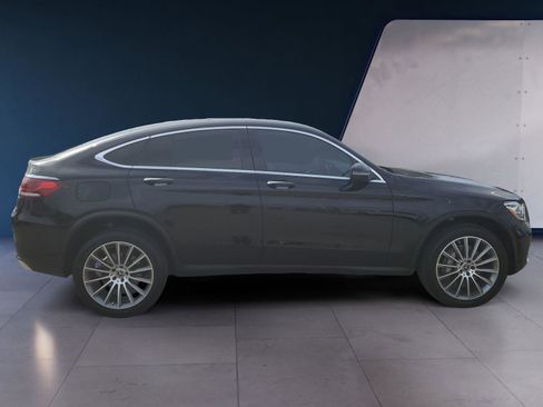 Used 2022 Mercedes-Benz GLC 300 4MATIC Coupe image 6