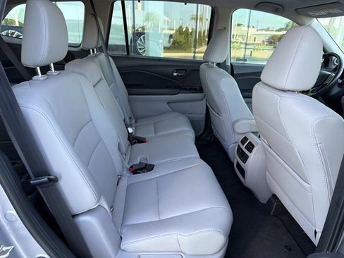 Used 2019 Honda Pilot EX-L image 19