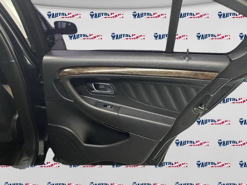 Used 2015 Ford Taurus Limited image 13